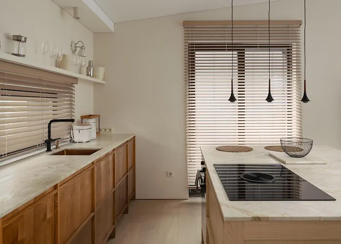 IVIS House Lakeside Retreat in Vilnius
